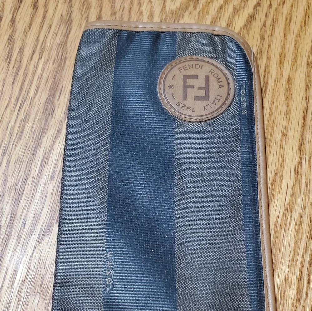 FENDI Vintage Penguin Stripe Slim Eyeglasses Soft Leather Case - Picture 2 of 6